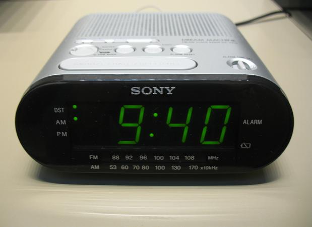Sony Dream Machine FM/AM Digital Clock Radio Model ICF-C218 Black Tested Works 
