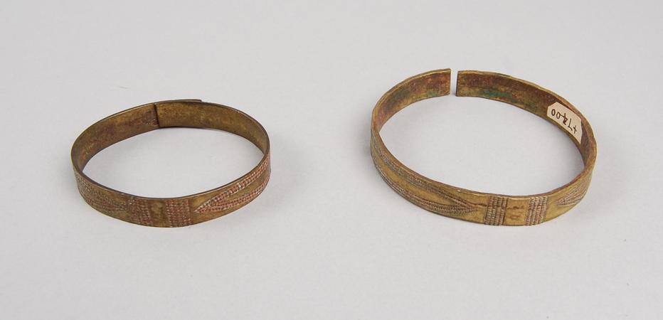 bangle; bracelet | British Museum