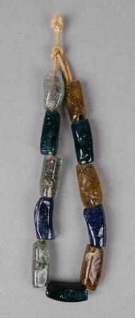 Necklace Egypt Bicone Lapis - The British Museum main image 0