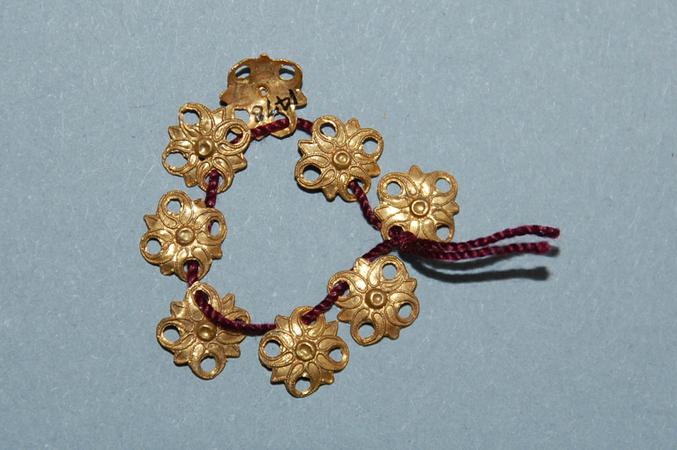 RING SCARF CLUTCH THE JEWELLERY MUSEUM